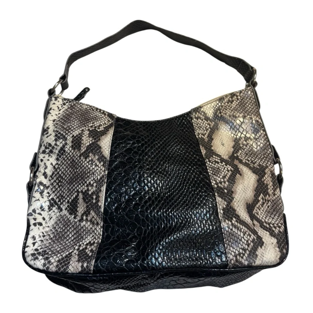 Nine & Co. this stylish